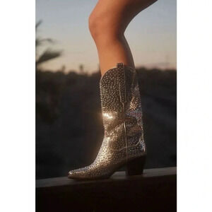 New Jeffrey Campbell Dagget Studded Boots Metallic Silver Womens Size 6